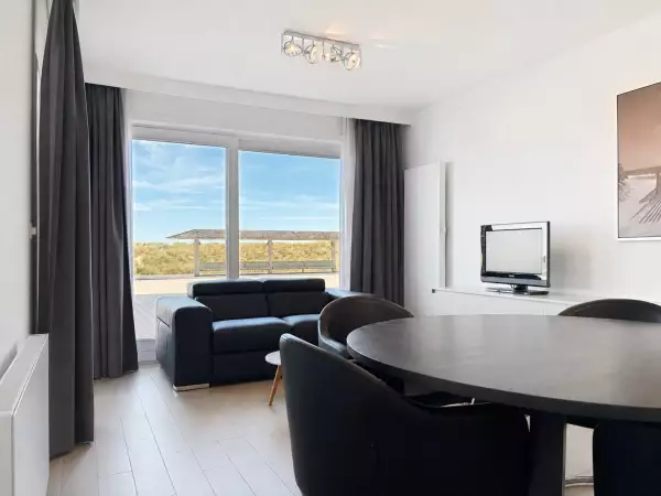 Gerenoveerd éénslaapkamerappartement op de Zeedijk van Nieuwpoort