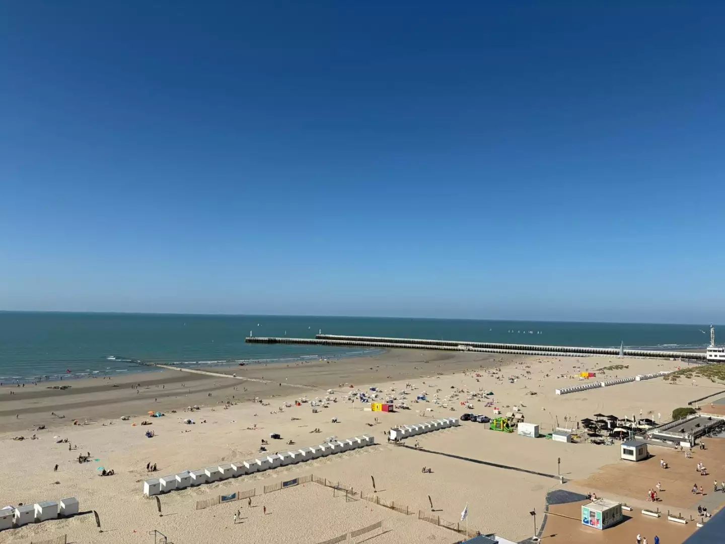 Exclusieve penthouse met frontaal zeezicht te Nieuwpoort-Bad